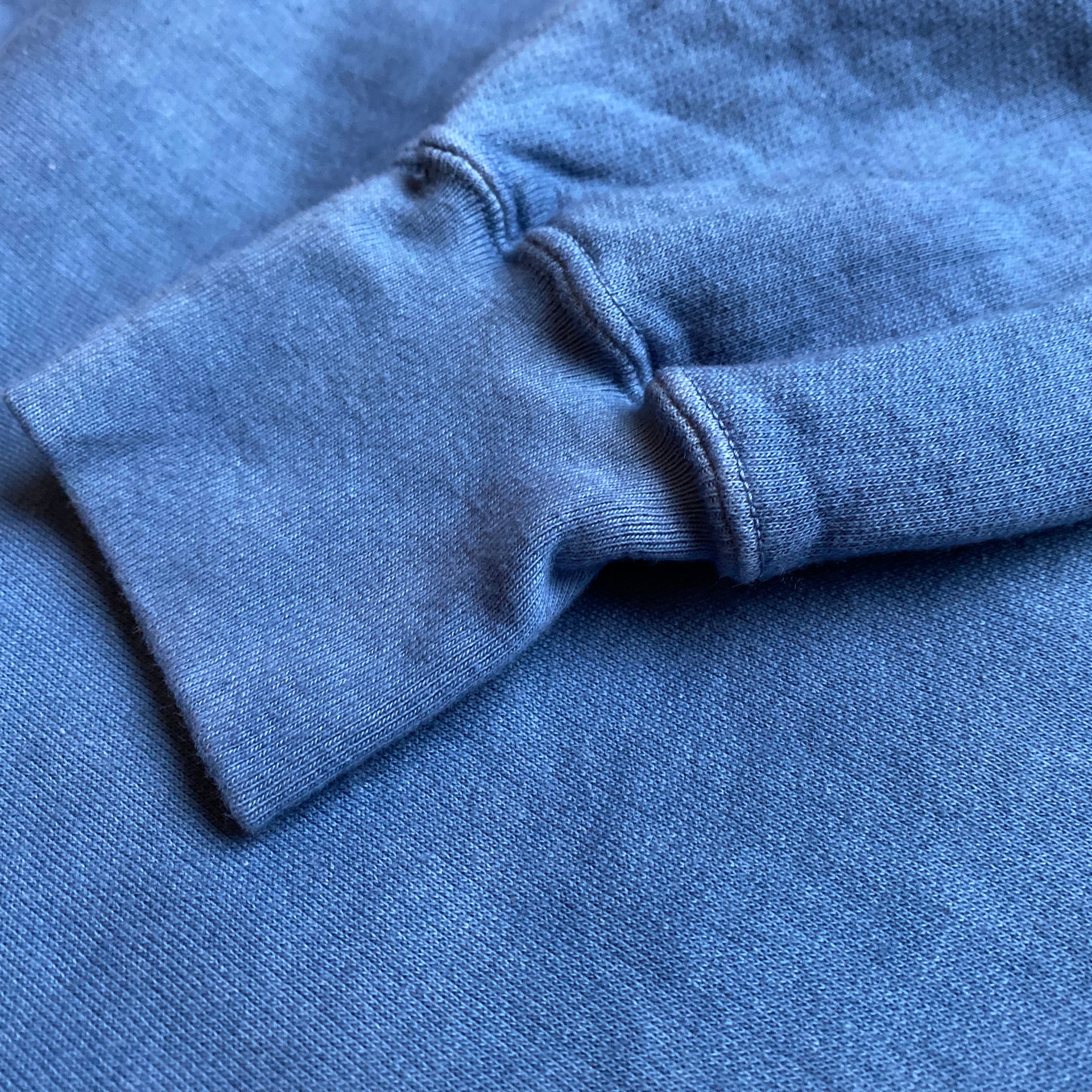 Ring-Neck Sweatshirt Hand-dyed Indigo